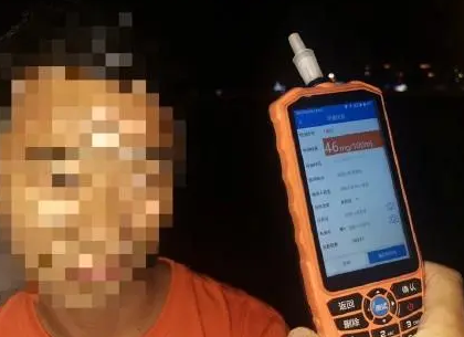 妻子把車鑰匙藏起來，也攔不住男子酒駕......